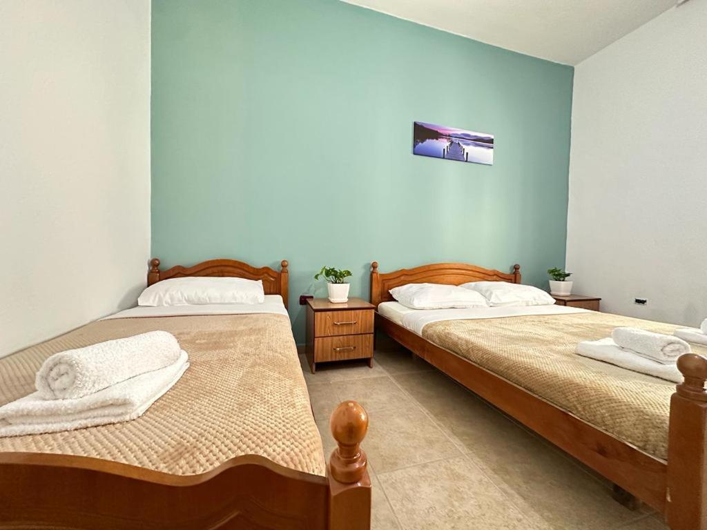 Vlora Villa With Private Parking 외부 사진
