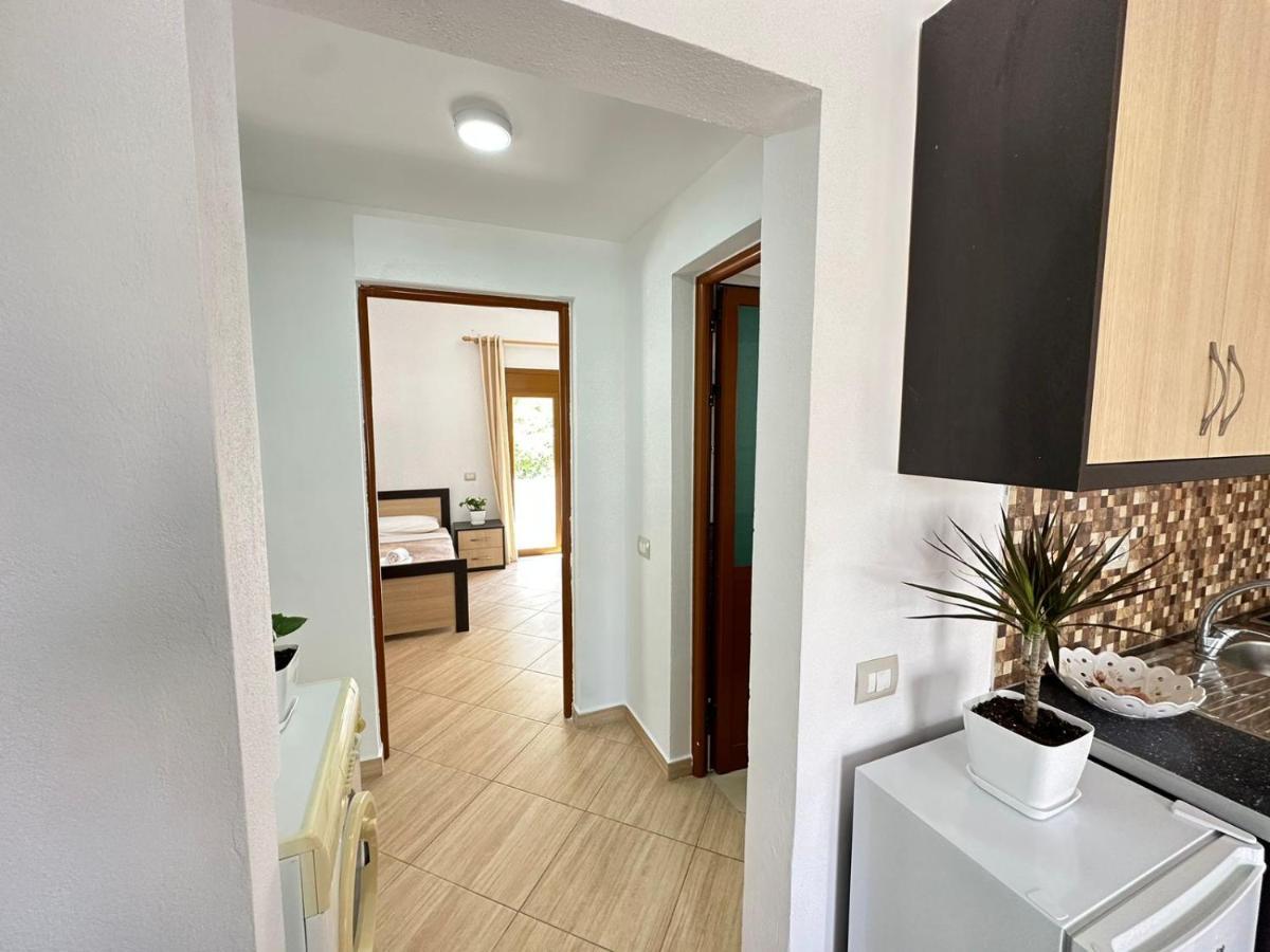 Vlora Villa With Private Parking 외부 사진