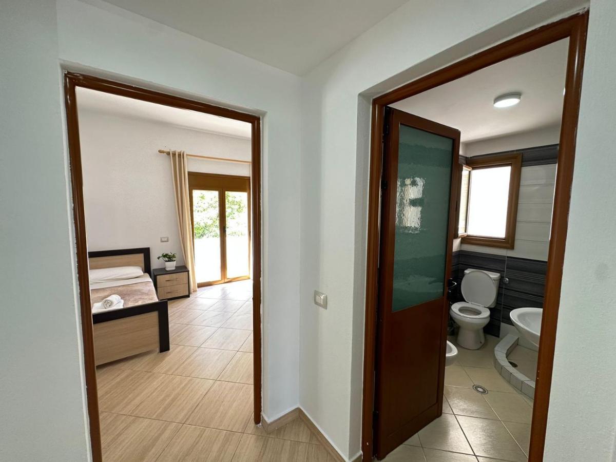 Vlora Villa With Private Parking 외부 사진